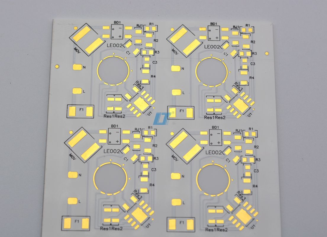 Kích thước bền 2mm ~ 200mm Ceramic PCB Board AL2O3 ALN Black Solder Mask