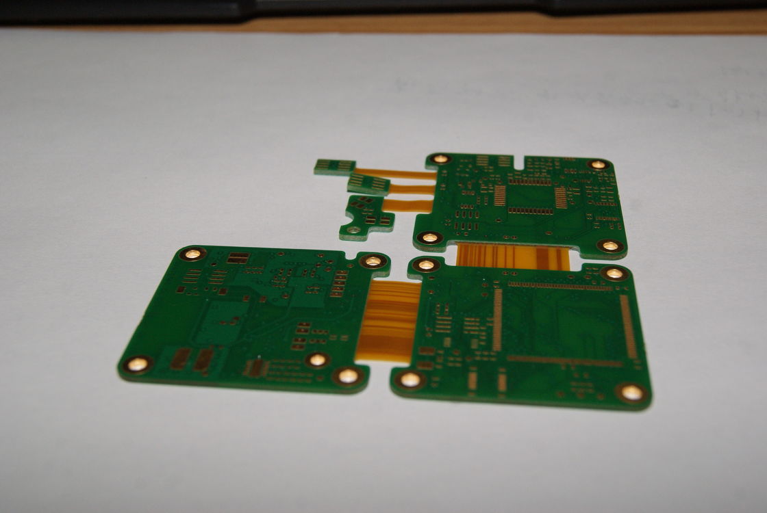 8mil Min Line Space Rigid Flex PCB với Gerber / PCB File cần thiết và 0,075mm Min. Line Width / Spacing