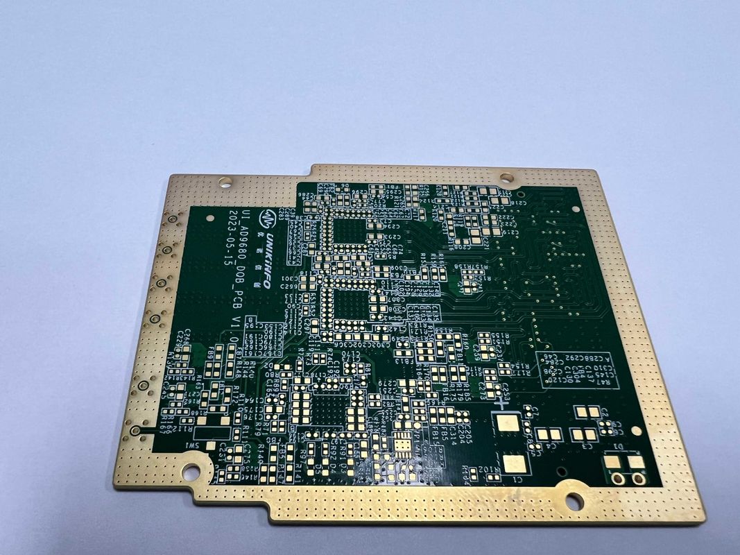 Cao độ chính xác HDI PCB Board với sự sai lệch của các lớp /- 0.06 4L Min. Bga Pitch 0.3mm
