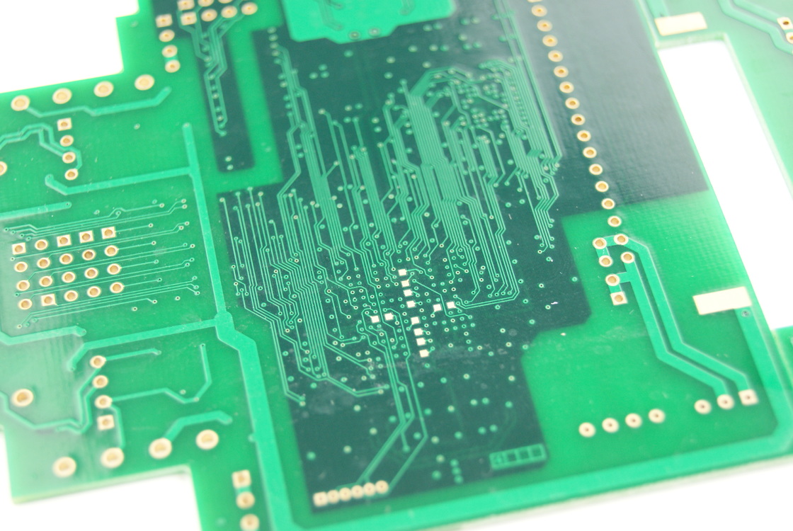 IPC-A-610 D Bảng PCB đa lớp tiêu chuẩn có kết hợp xuyên lỗ và công nghệ gắn bề mặt