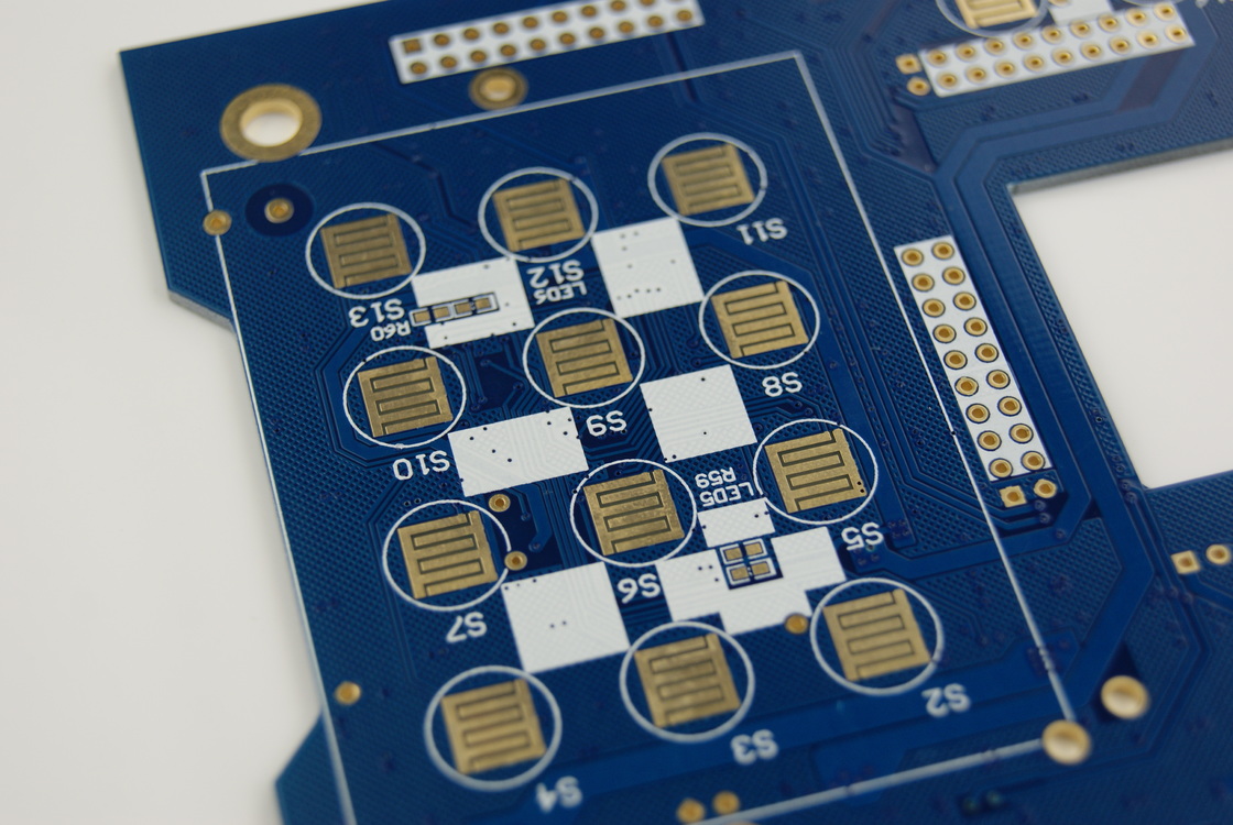 Tiêu chuẩn IPC-A-610 D PCB đa lớp cho hiệu suất trong Mạch in xanh